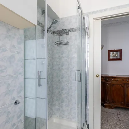 Piazza Caprera - Family * Rome