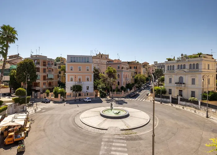 Piazza Caprera - Family * Рим