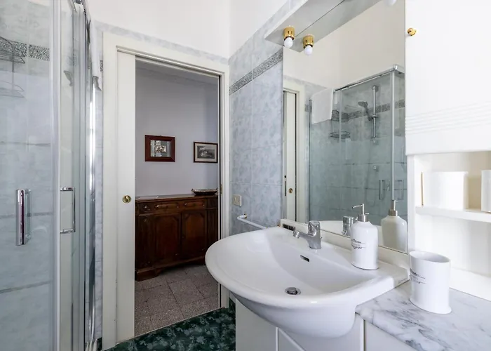 Piazza Caprera - Family * Рим